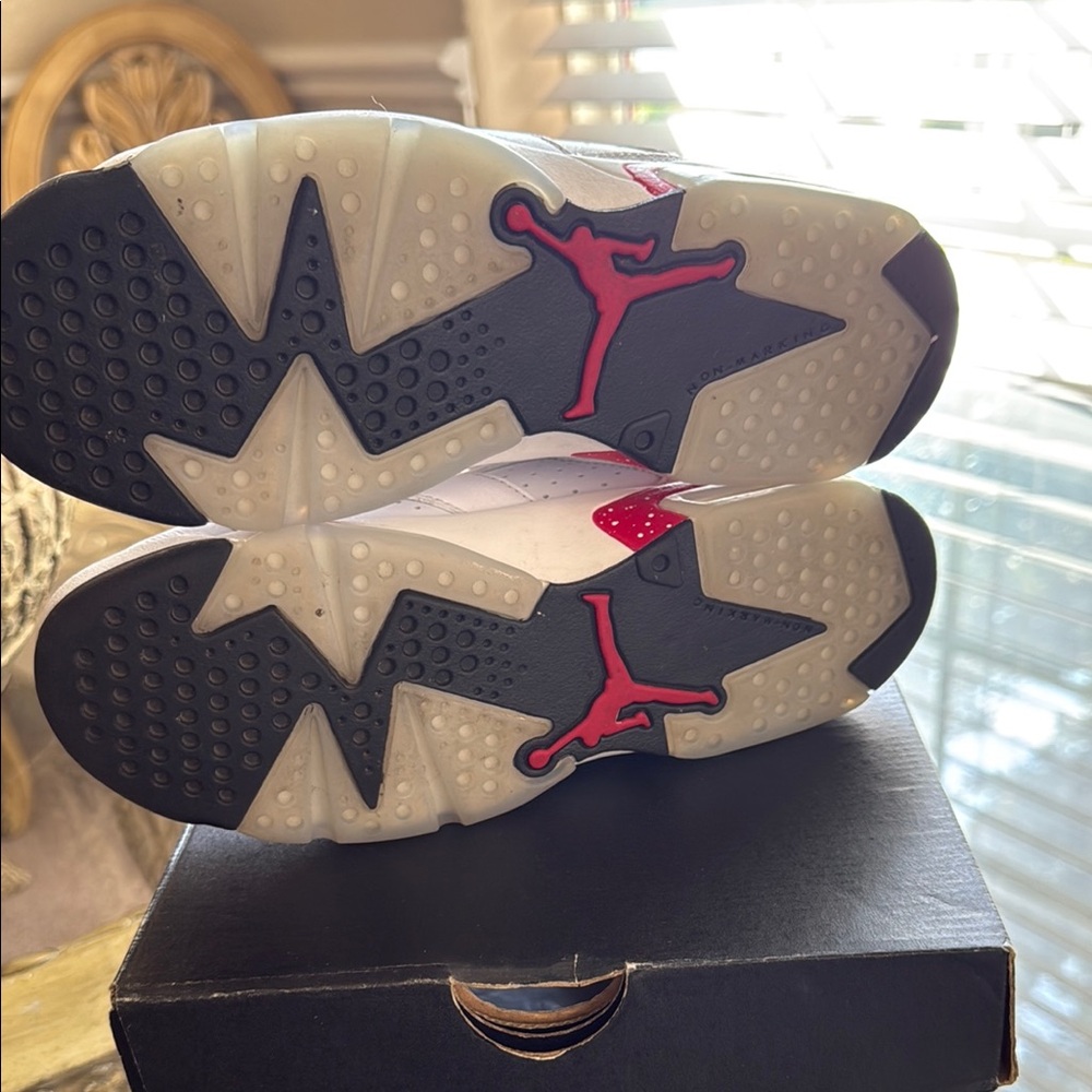 Jordan 6 Kids Sneakers - White and Red - Picture 8 of 11